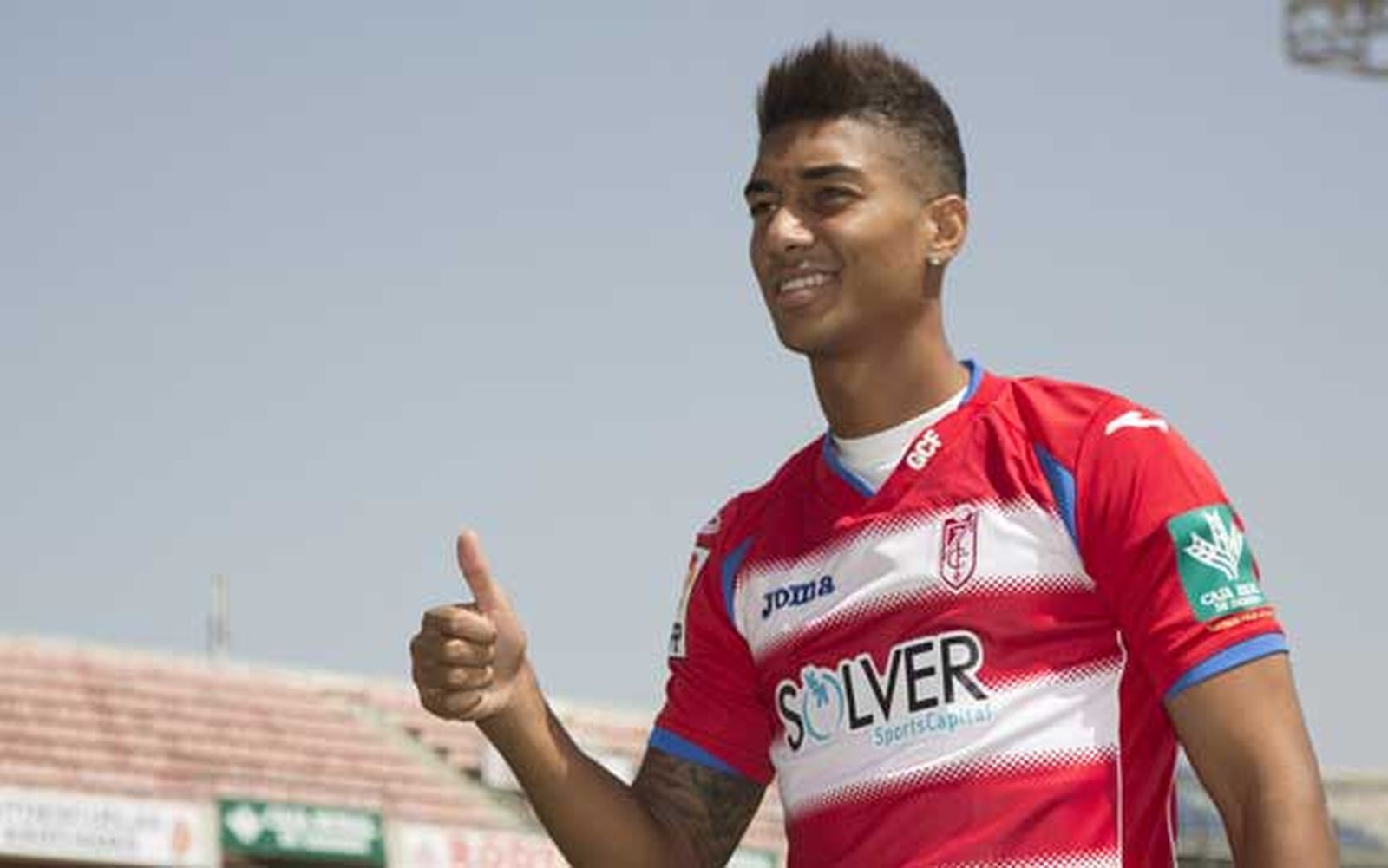 Eddy Silvestre, el día de su presentación con el Granada. /Fermín Rodríguez