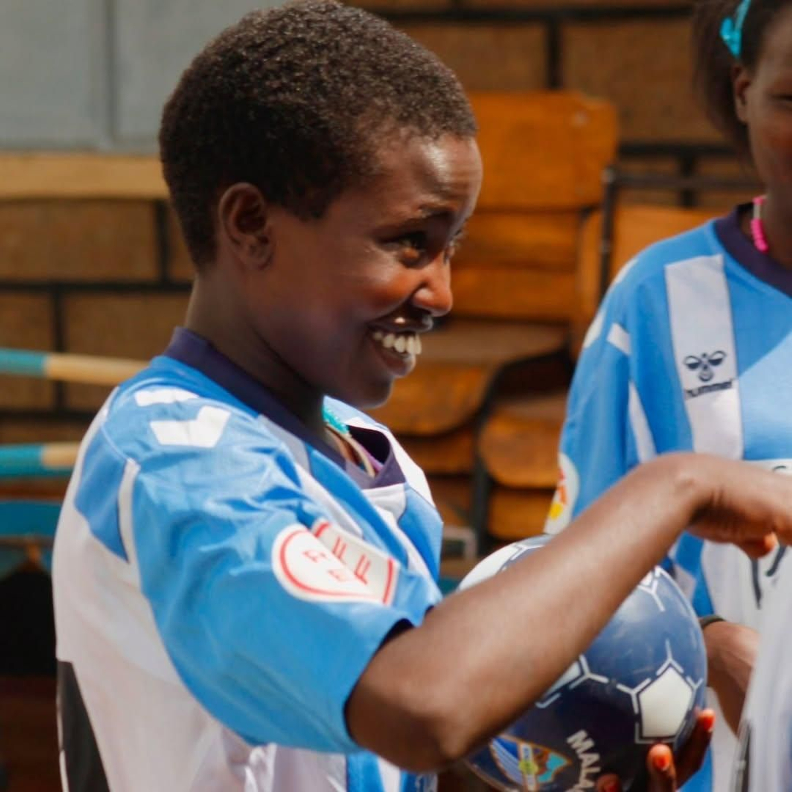 El Málaga CF lleva sus colores a Kenia