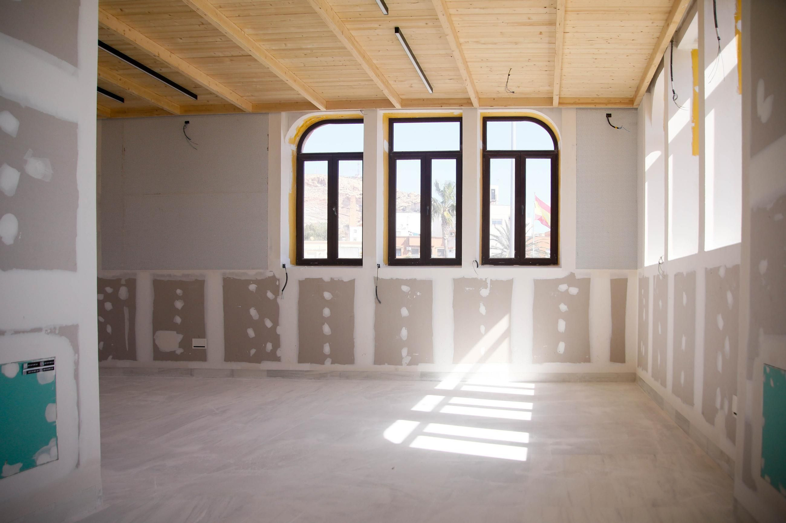 Las imágenes de la visita a la obras del Puerto de Almería