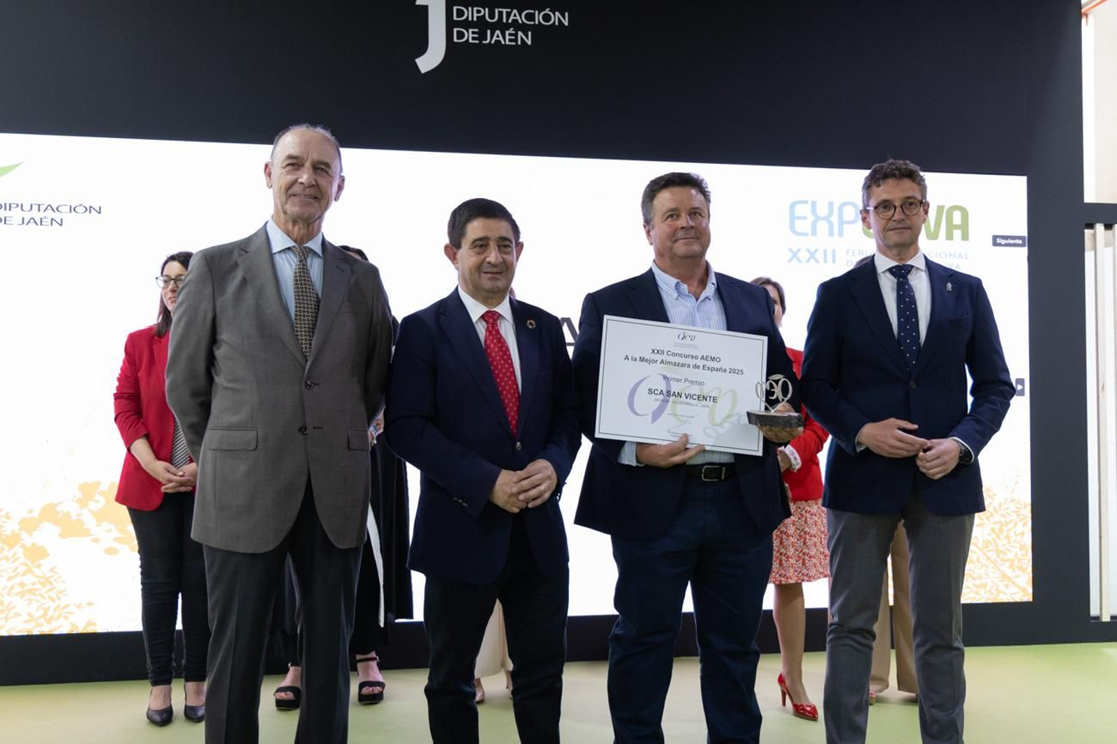 Entrega de los premios que otorga la Asociación Española de Municipios del Olivo (AEMO) Entrega de los premios que otorga la Asociación Española de Municipios del Olivo (AEMO)