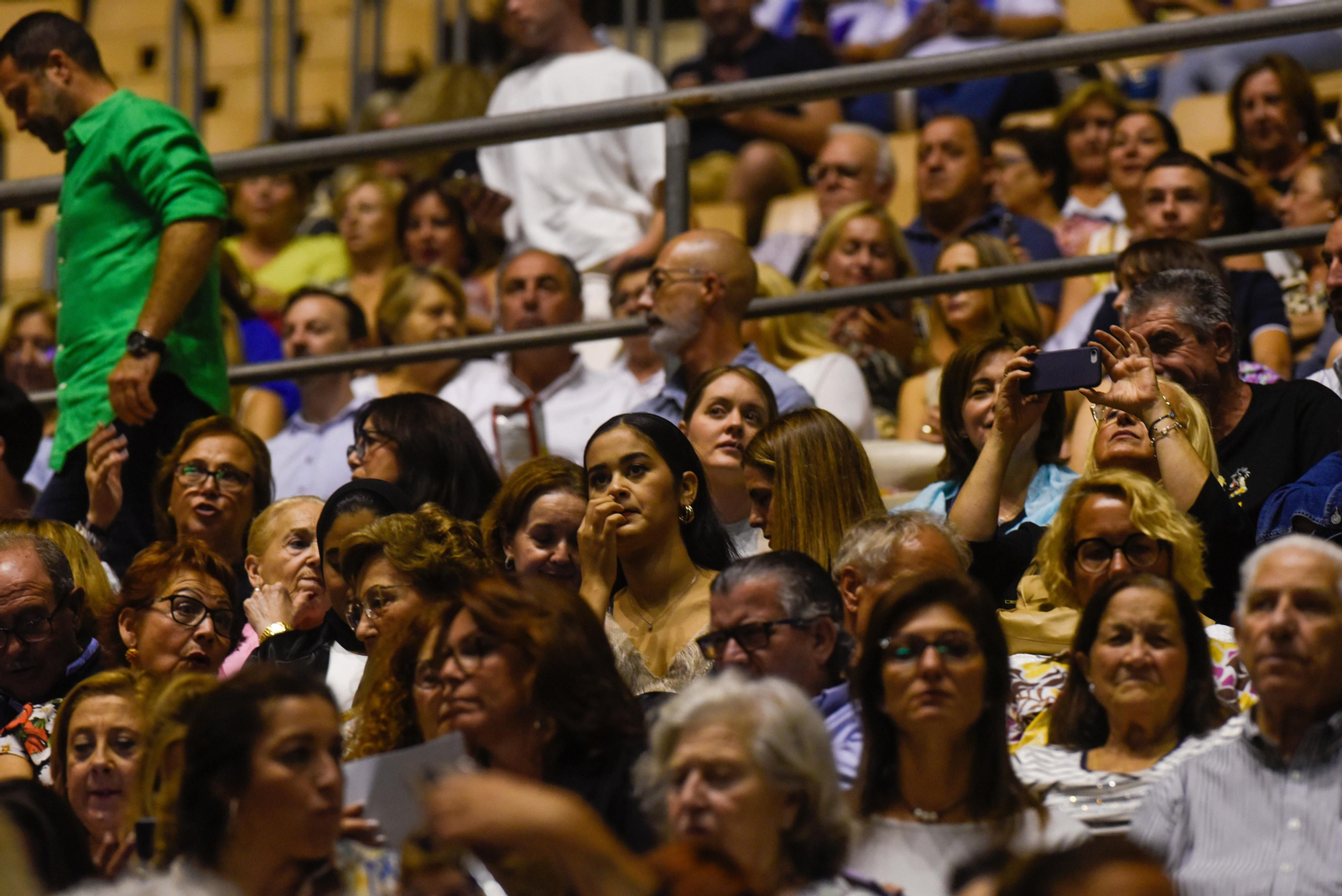 Búscate en el concierto de Isabel Pantoja