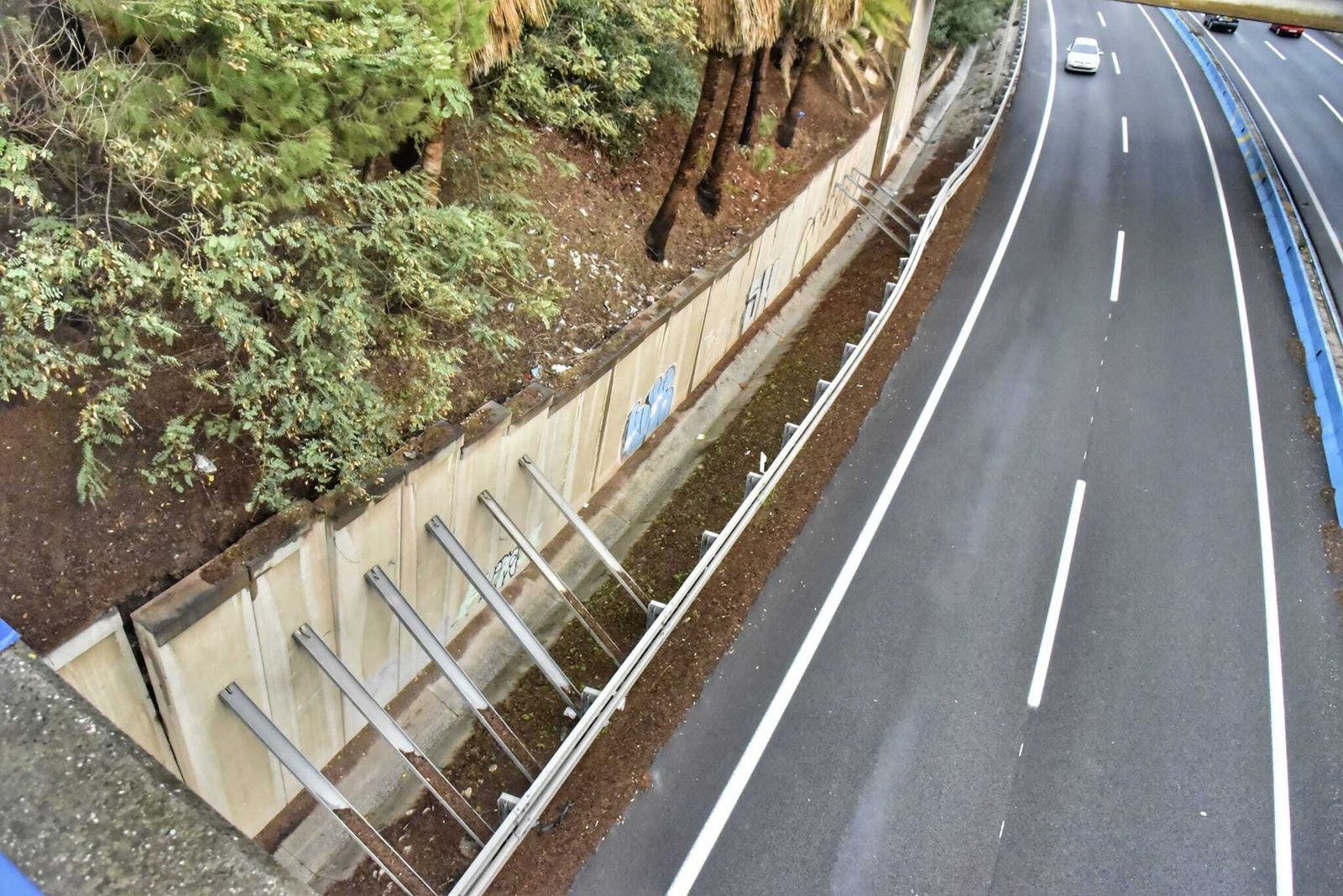 Fotos del muro de contención en la ronda de circunvalación de Algeciras