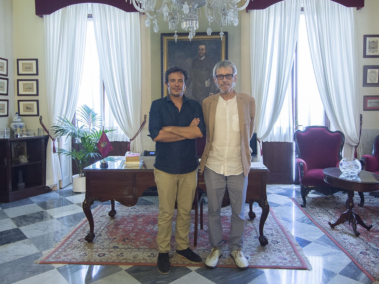 El alcalde de la ciudad, José María González, y Luis Quintero.