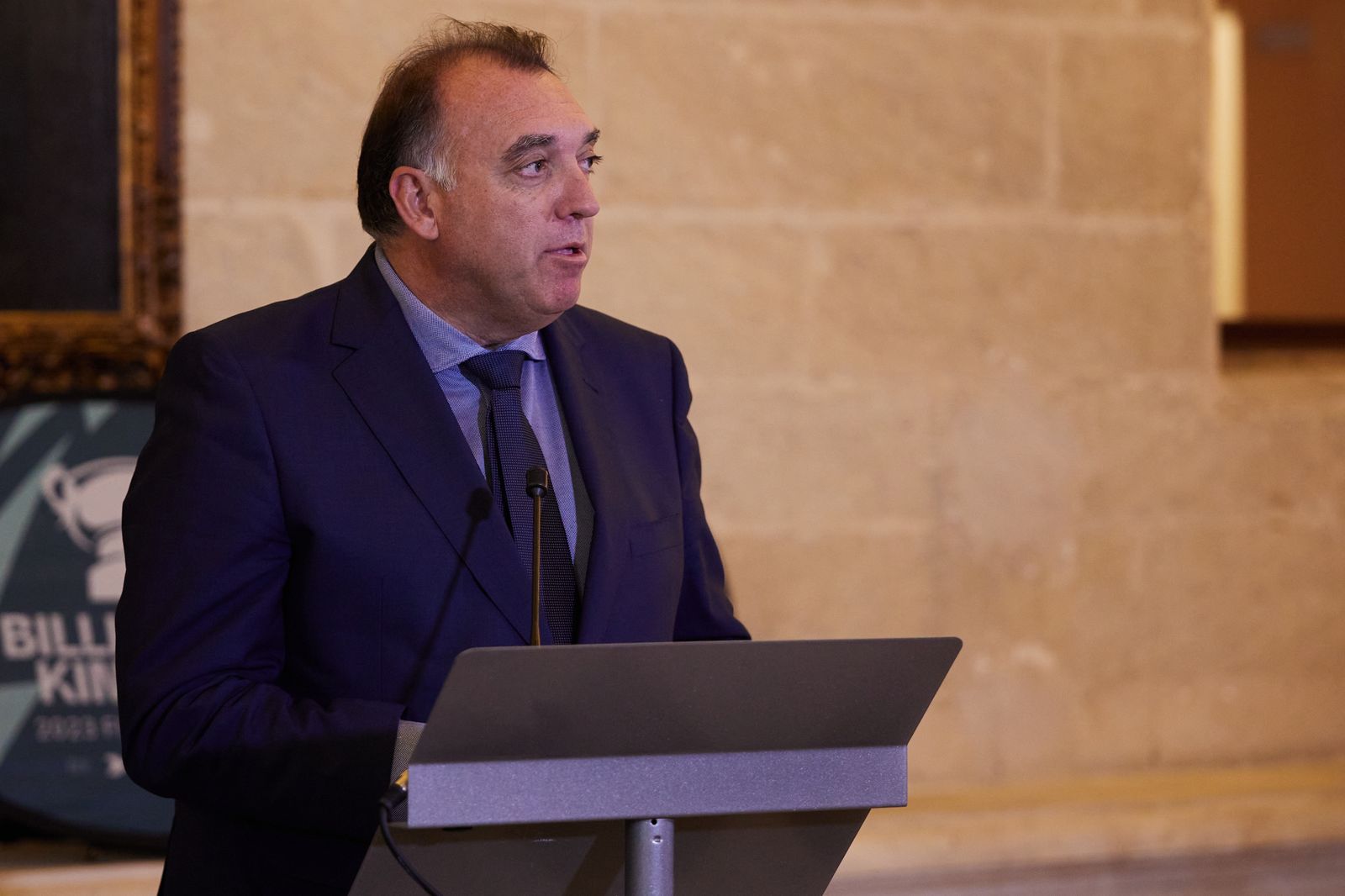Las fotos de la Copa Billie Jean King con el alcalde jugando al tenis