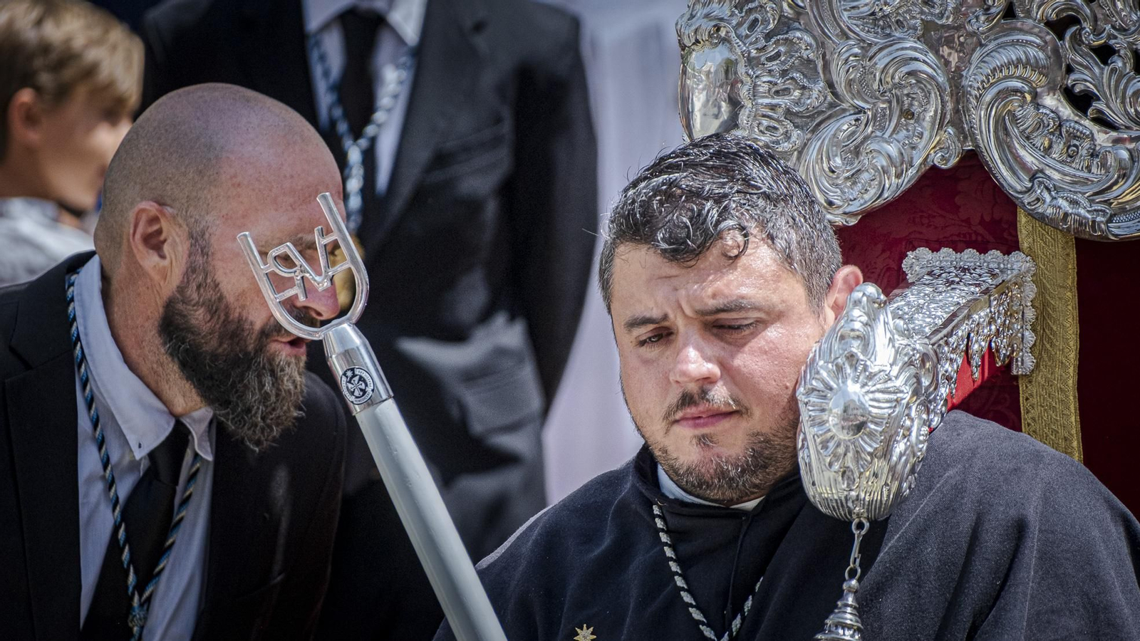 Búscate entre las imágenes del Domingo de Corpus en Cádiz