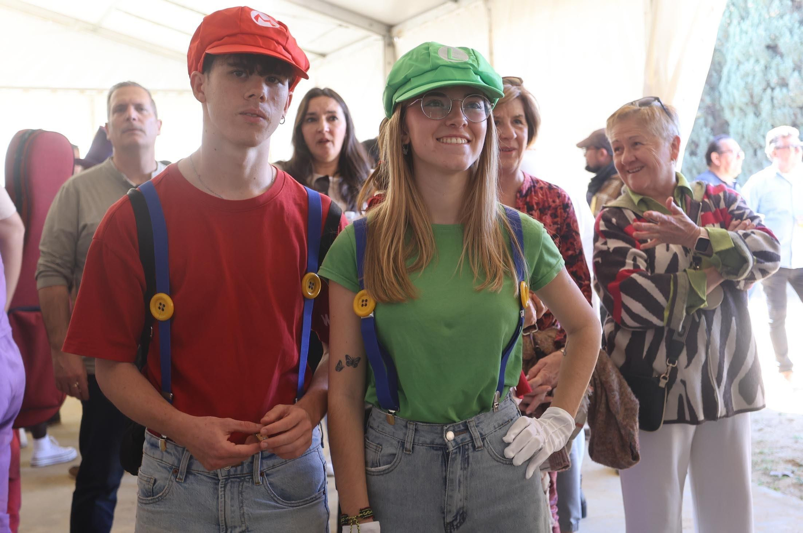 Imágenes del gran ambiente en el carrusel de agrupaciones del Carnaval Colombino 2024