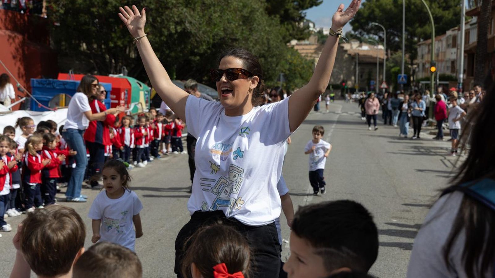 La carrera escolar de “La Gloria” que aúna inclusión y solidaridad, en imágenes