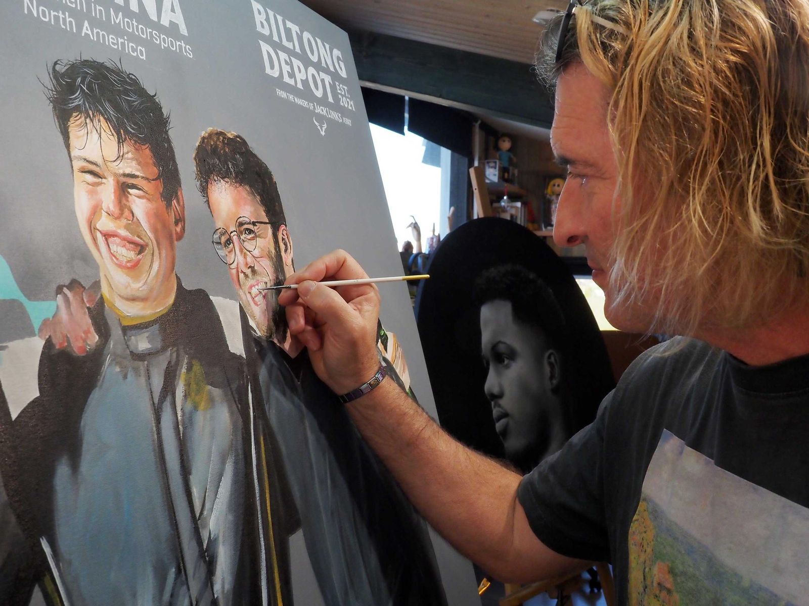 El artista británico originario de Cartaya se define como un pintor realista