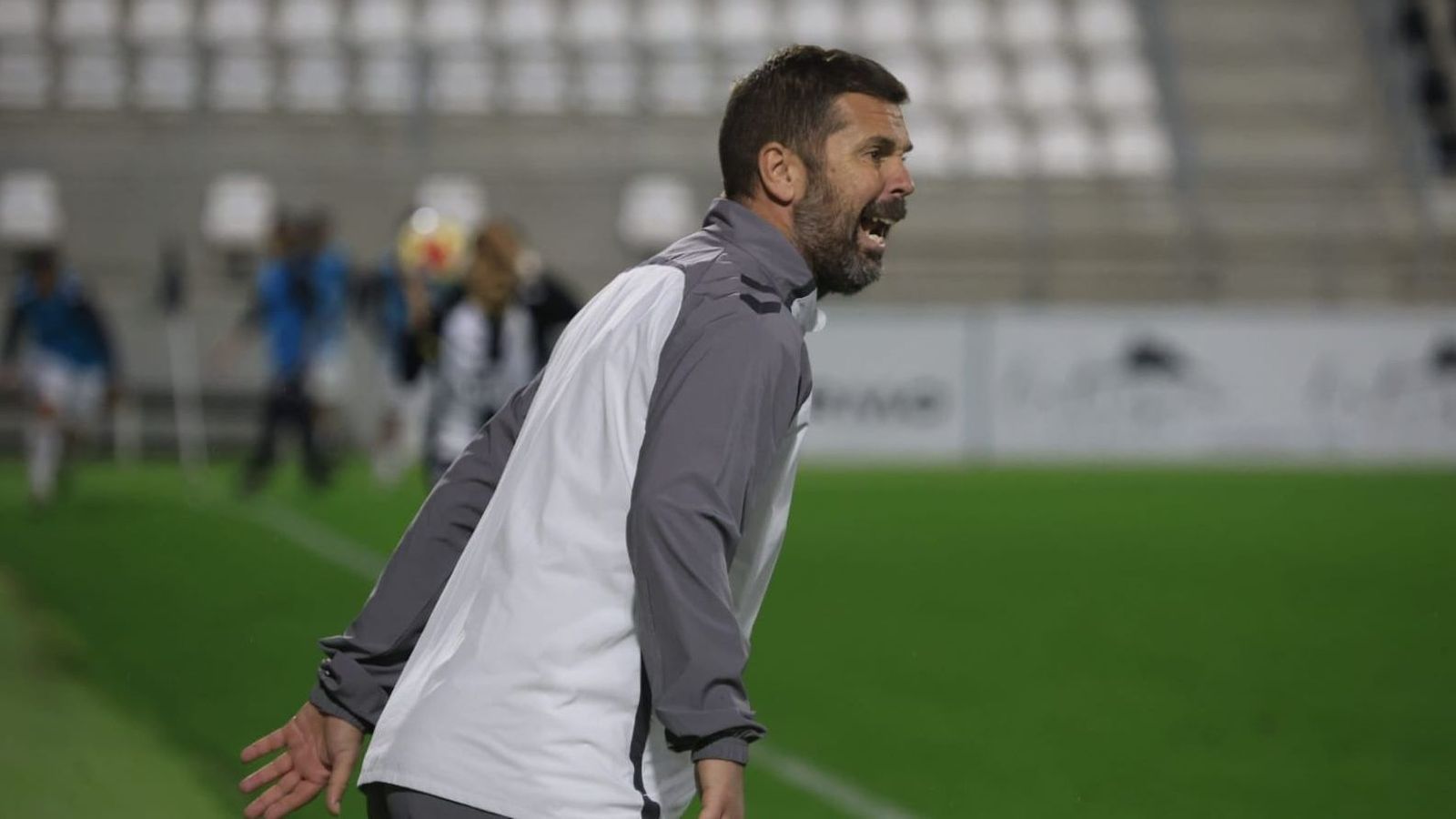 David Sánchez, entrenador de la Real Balompédica Linense