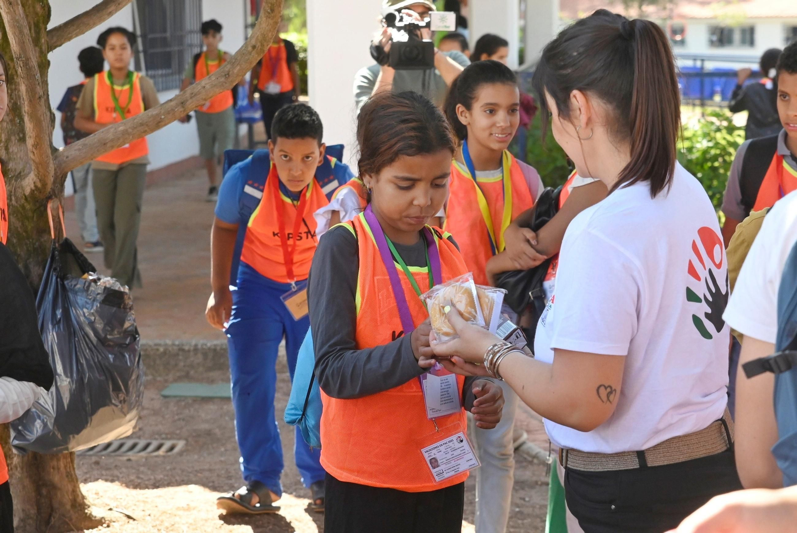 La llegada de los niños saharauis a Córdoba, en imágenes