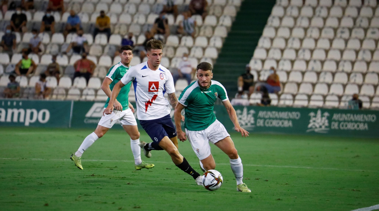 La plantilla del Córdoba CF 21-22, uno a uno