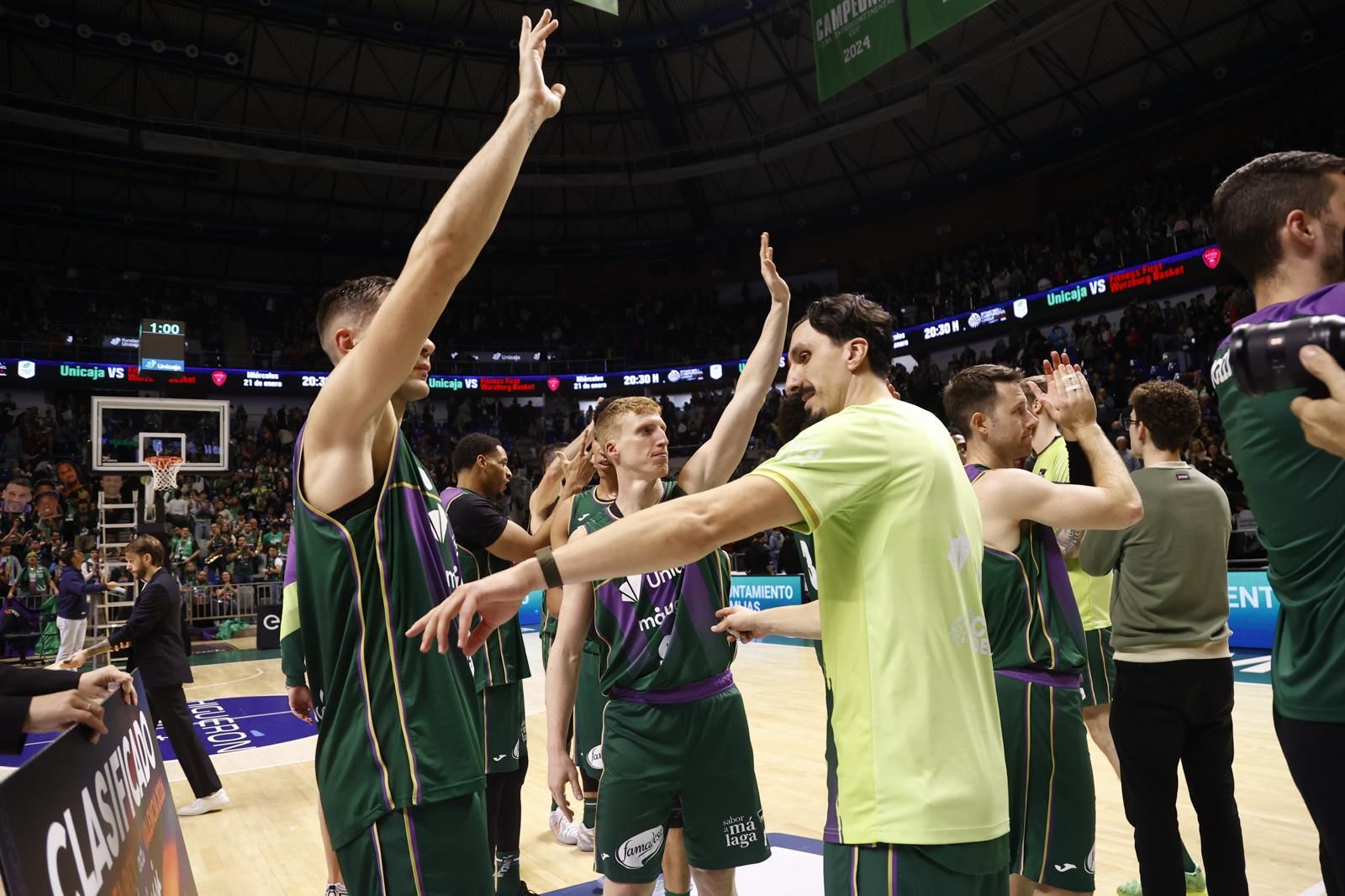 El Unicaja-Covirán Granada, en fotos