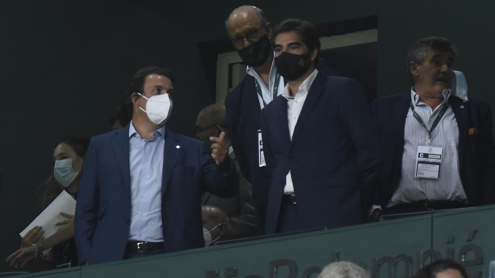 El presidente del Betis, Ángel Haro, junto a José Miguel López Catalán.