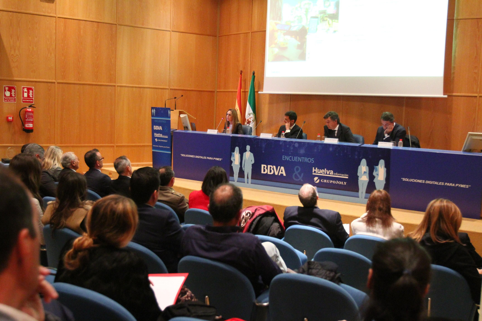 Imágenes del encuentro de HUELVA INFORMACION con el BBVA