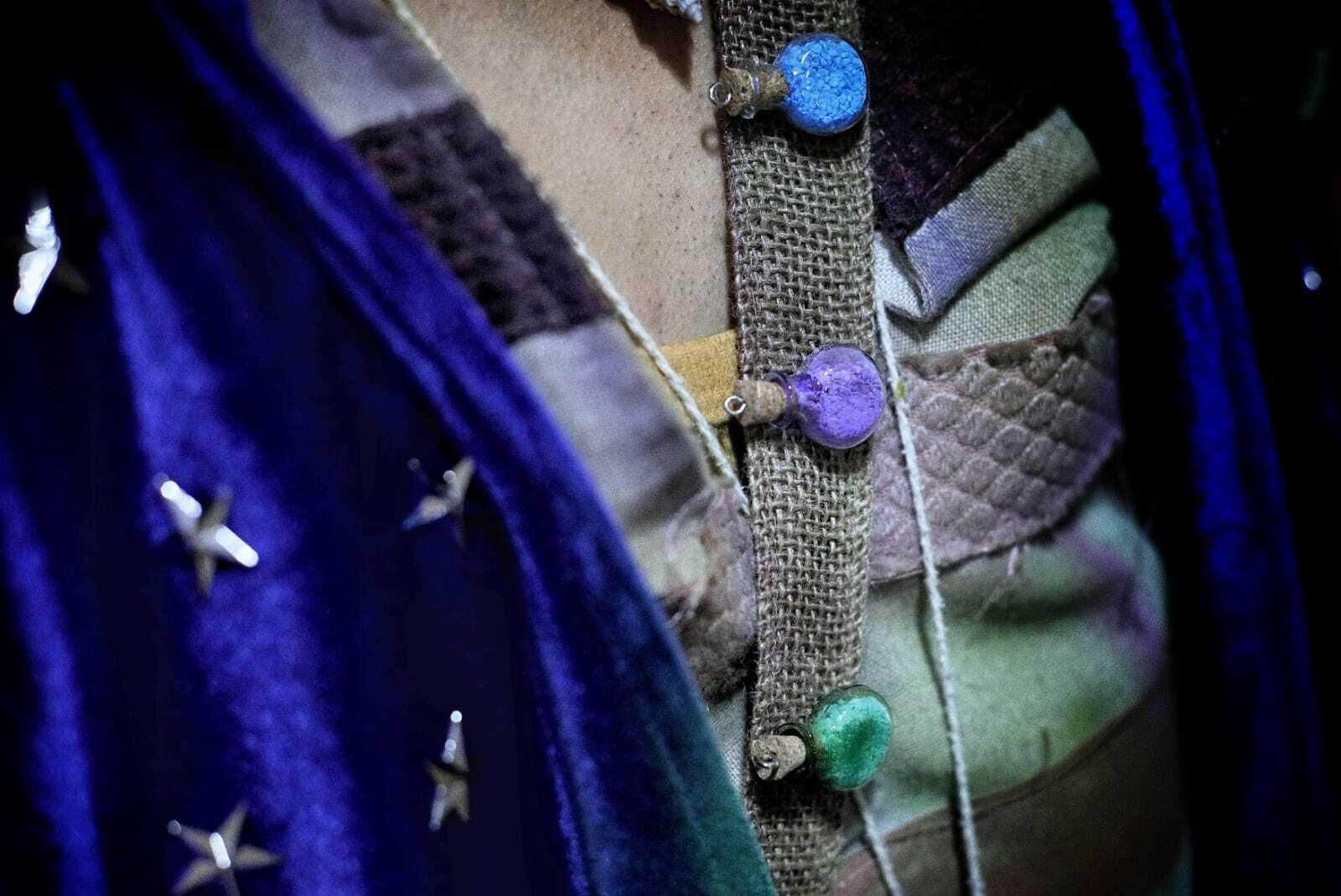 Comparsa 'El embrujo de Cádiz' en camerinos