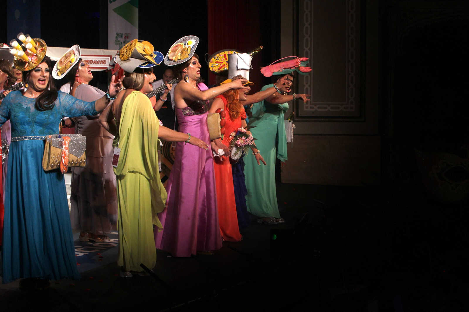 Las imágenes de la quinta función de cuartos