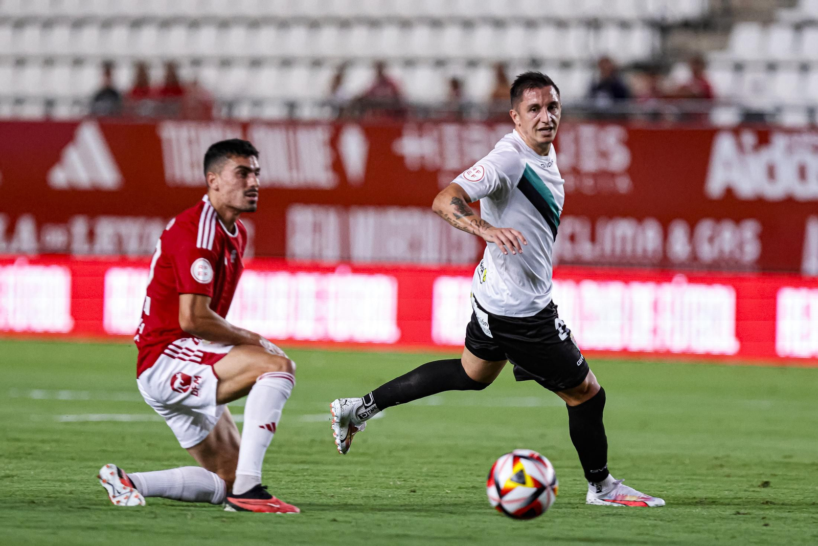 Las mejores fotos de la victoria del Córdoba CF en Murcia