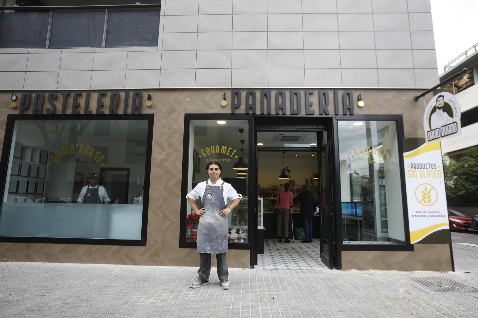 En fotos, todos los detalles de la nueva y espectacular tienda de Obrador David Ruano en El Vial