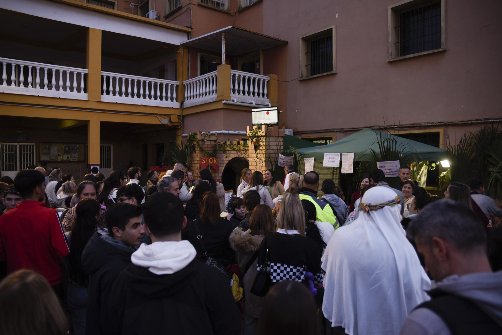 Fotos del belén viviente del Colegio Salesianos de La Línea