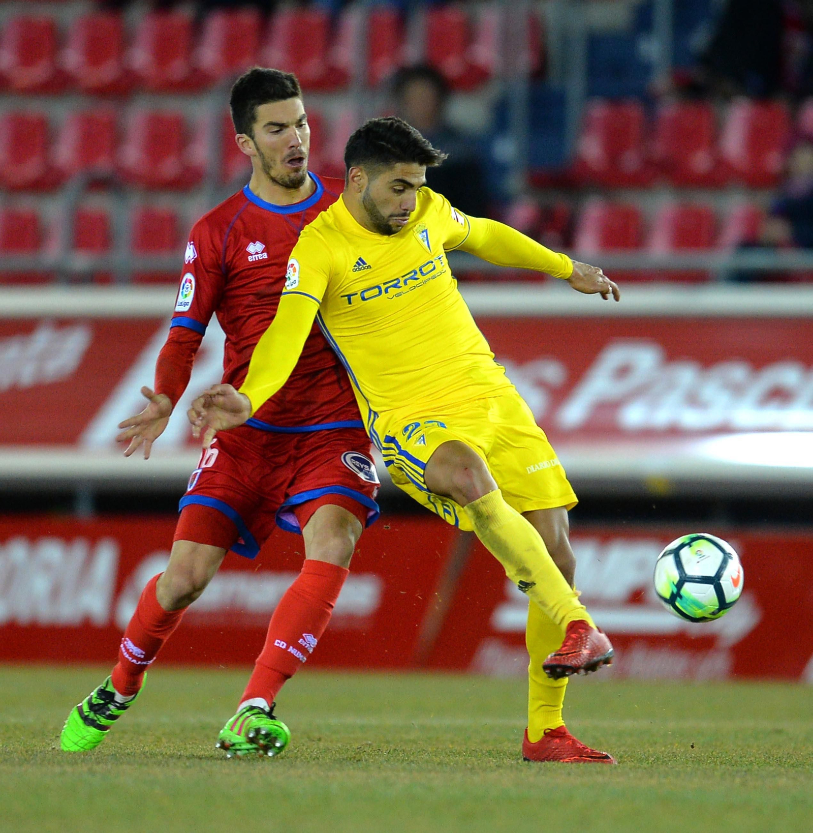 El Numancia-Cádiz CF, en imágenes