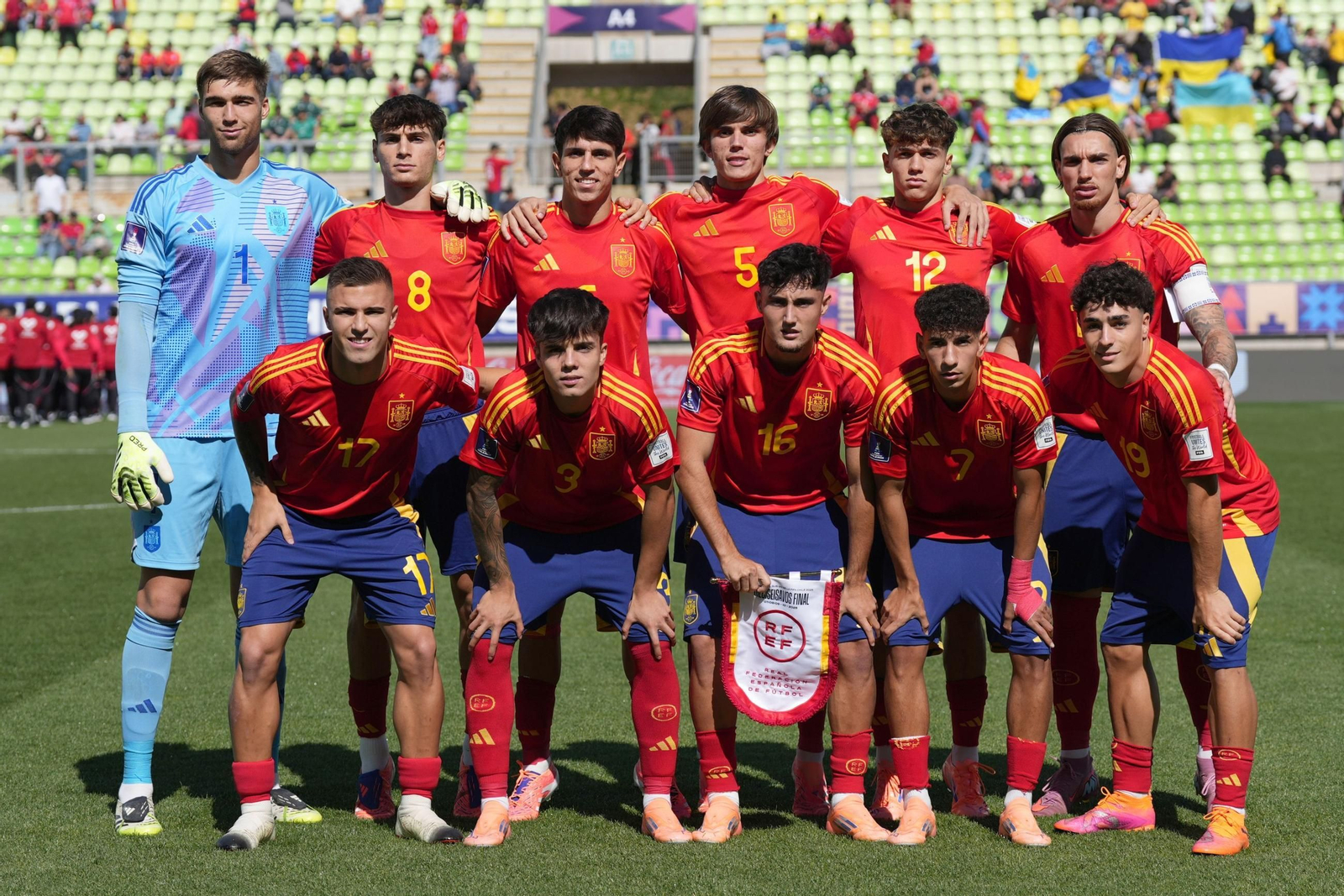 Mundial sub 20: España gana a Ucrania (1-0) e Izan Merino será baja ante el Deportivo