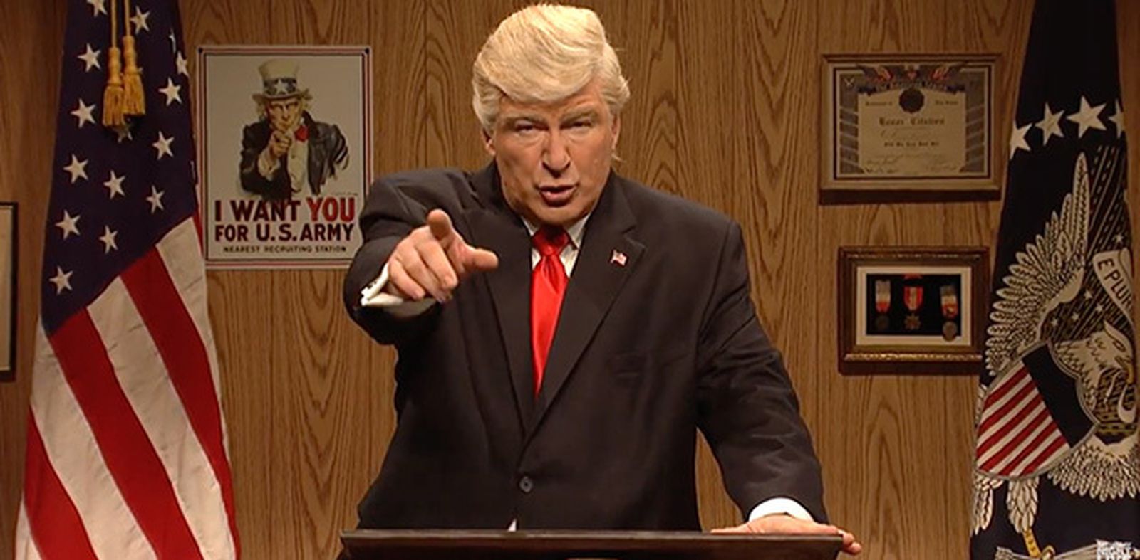 Alec Baldwin como el presidente Trump