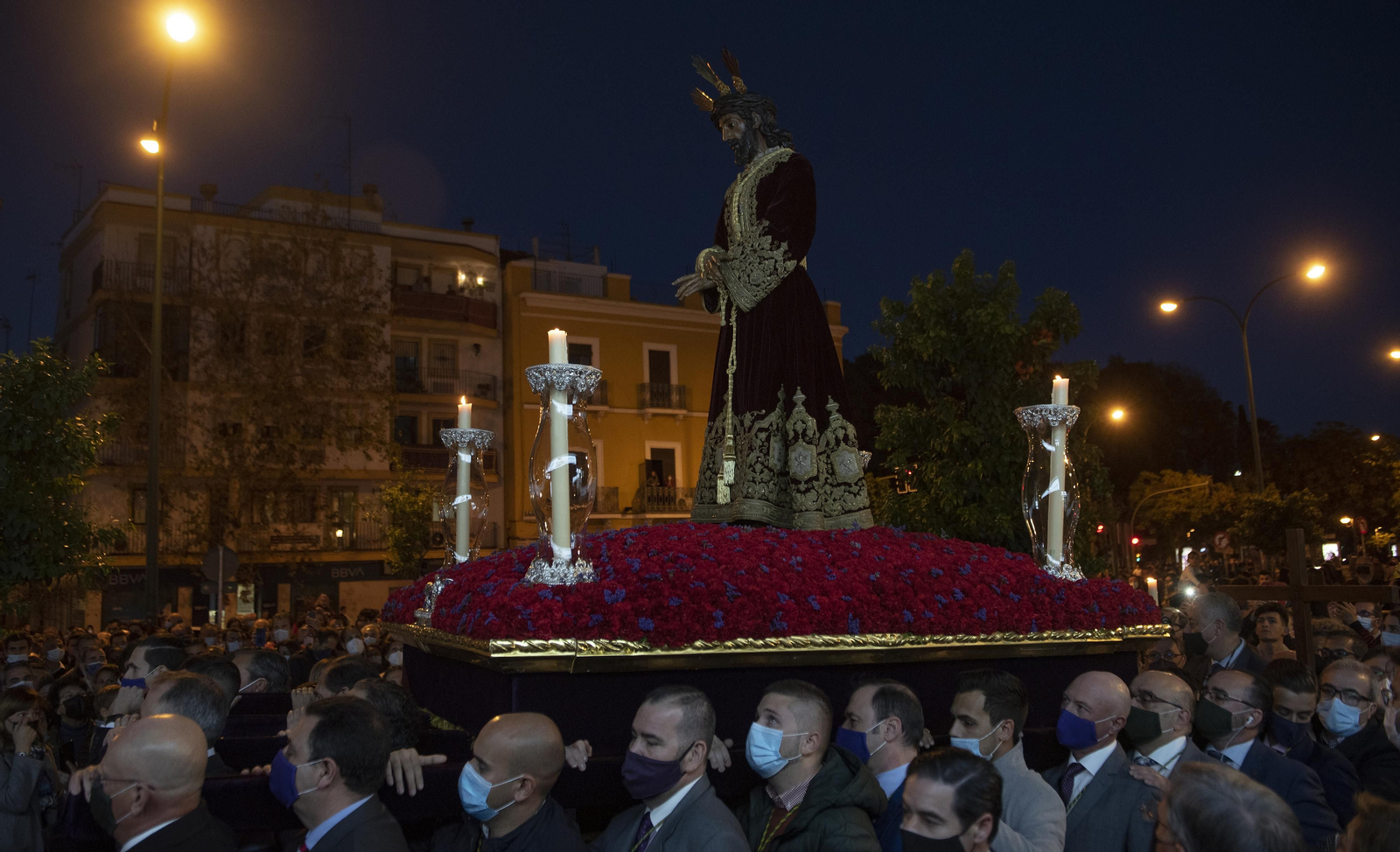 El Vía Crucis de Nuestro Padre Jesús de la Sentencia, en imágenes