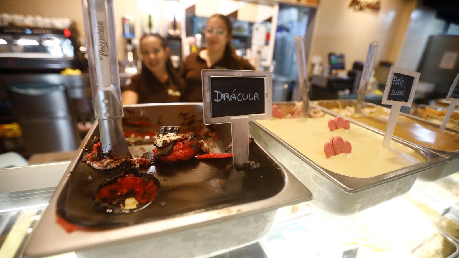 Varios helados de Nocciolata Gelateria.