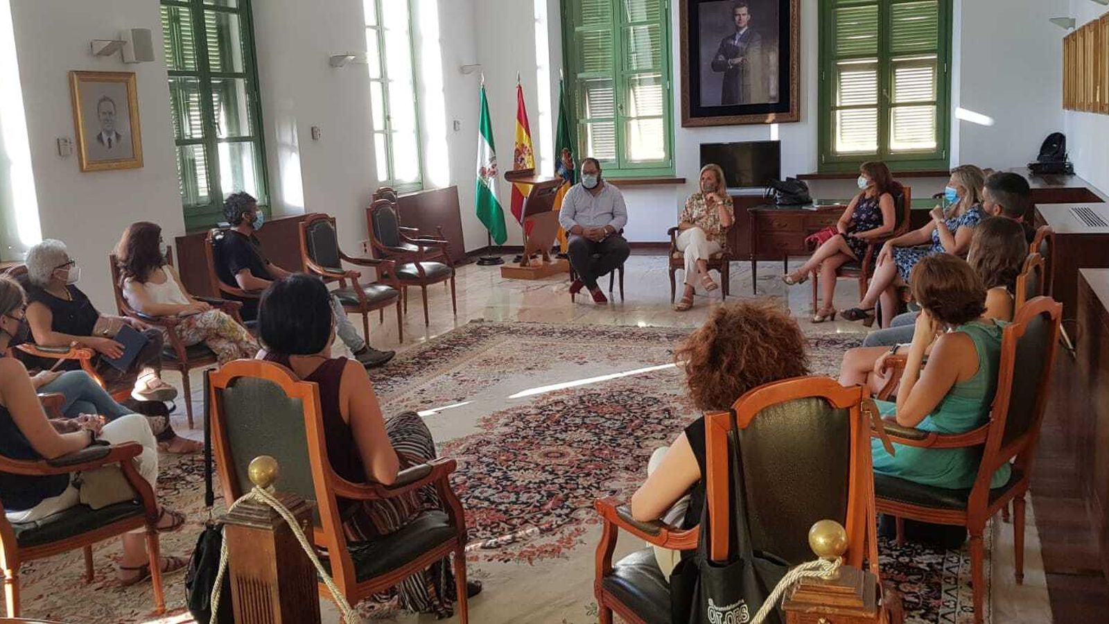 La reunión celebrada en el Ayuntamiento de El Puerto entre los concejales y el equipo Eracis.