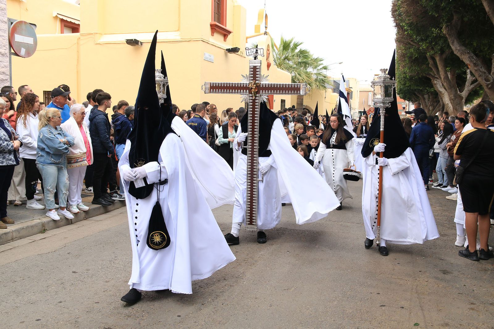 La procesión de La Estrella, en imágenes. Semana Santa de Almería 2023