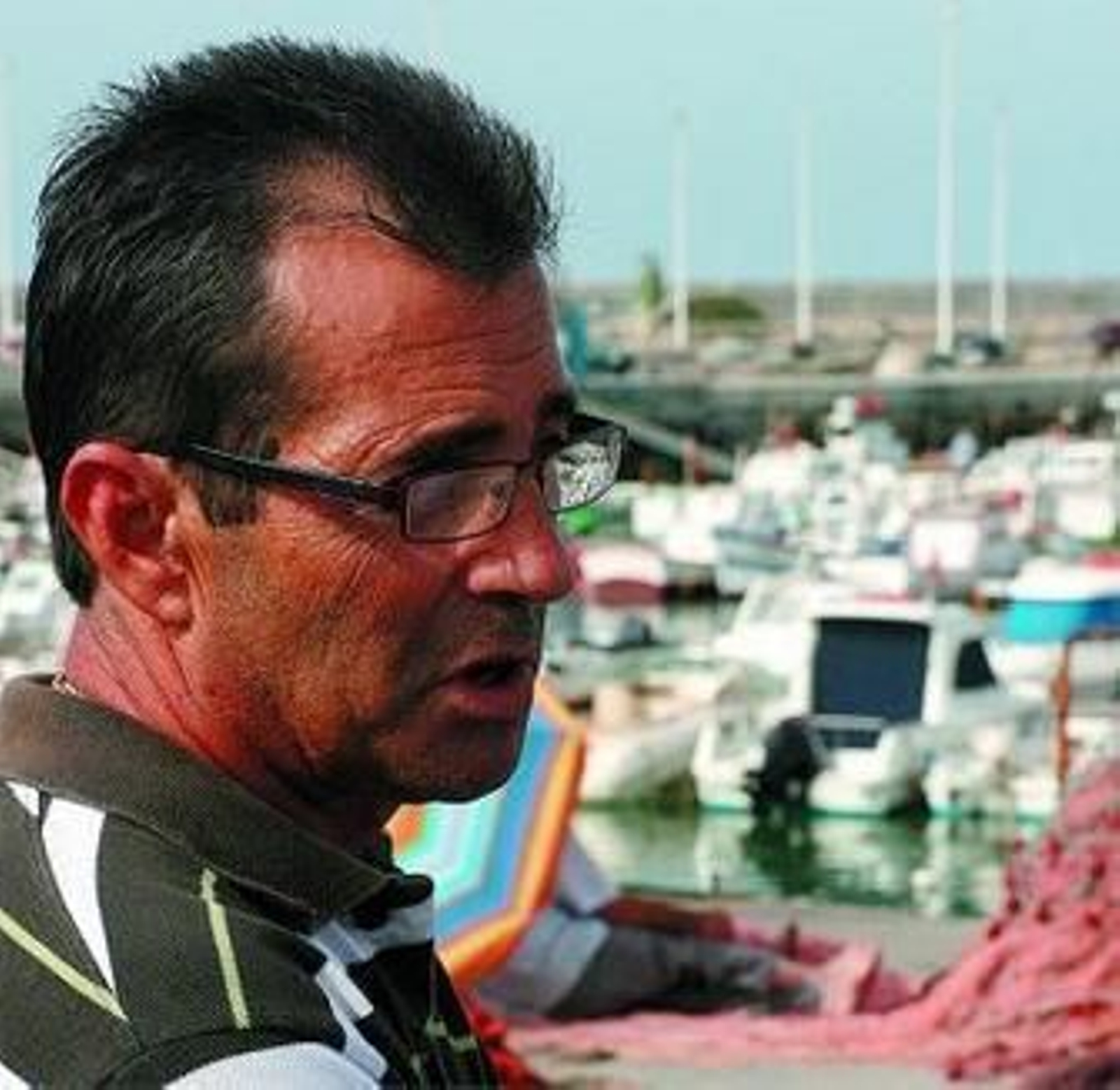Diego Salvatierra, en el puerto de Barbate.