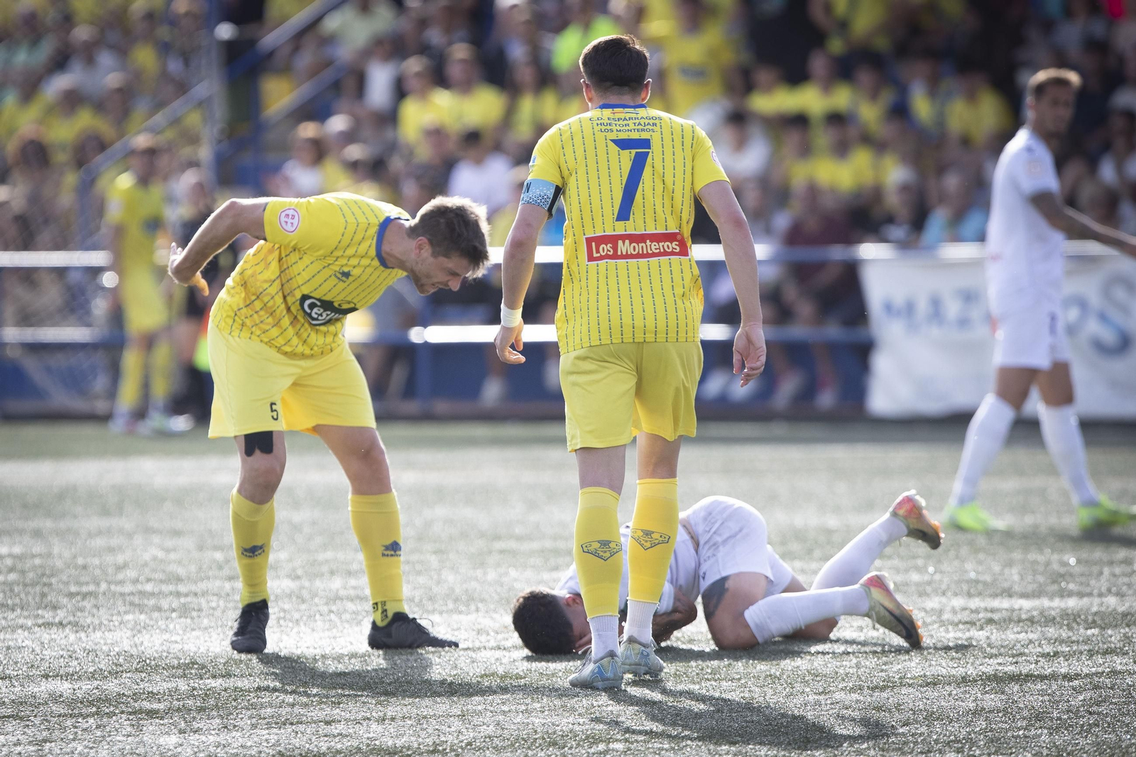Las mejores imágenes del partido de ida entre CD Huétor Tájar y Real Jaén