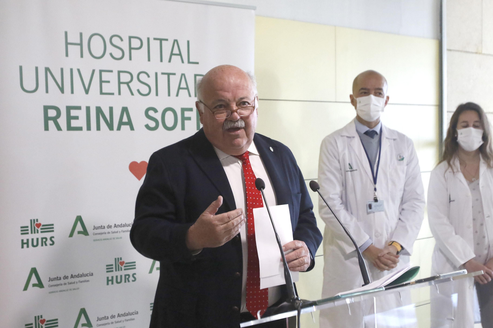 El Hospital Reina Sofía inaugura su nueva UCI Pediátrica