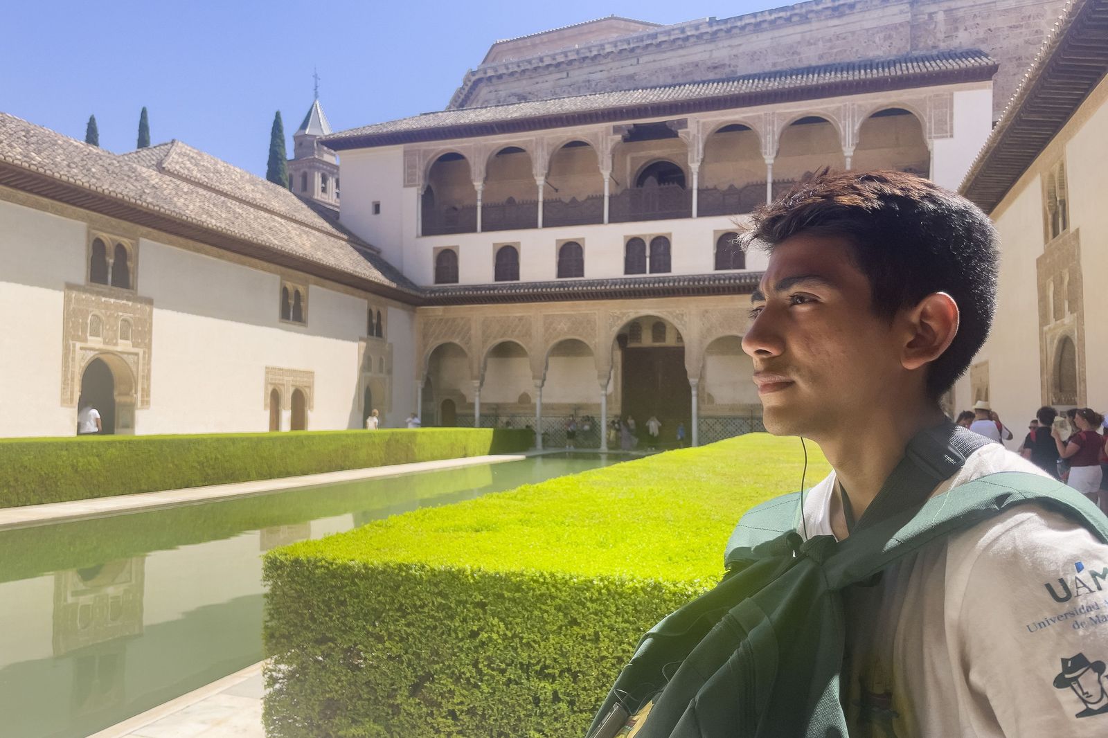 Imagen de Yeider, el indígena colombiano que descubrió la Alhambra