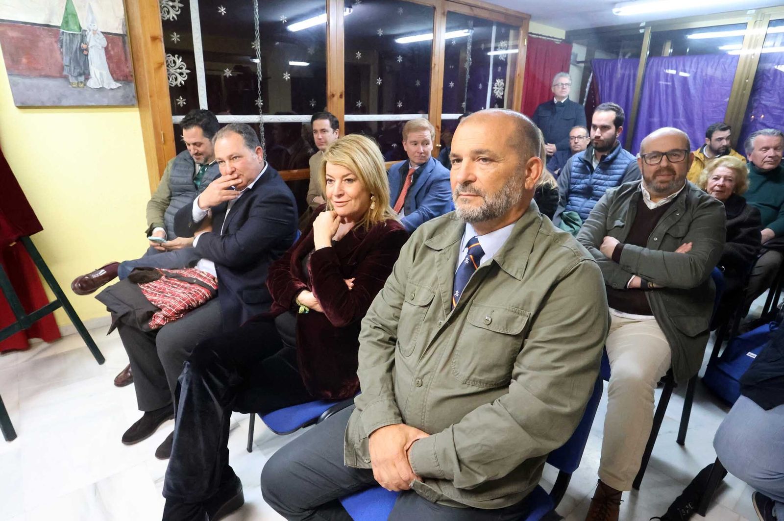 Imágenes del cartel al Cristo de la Vera+Cruz para la salida de la Legión en Huelva