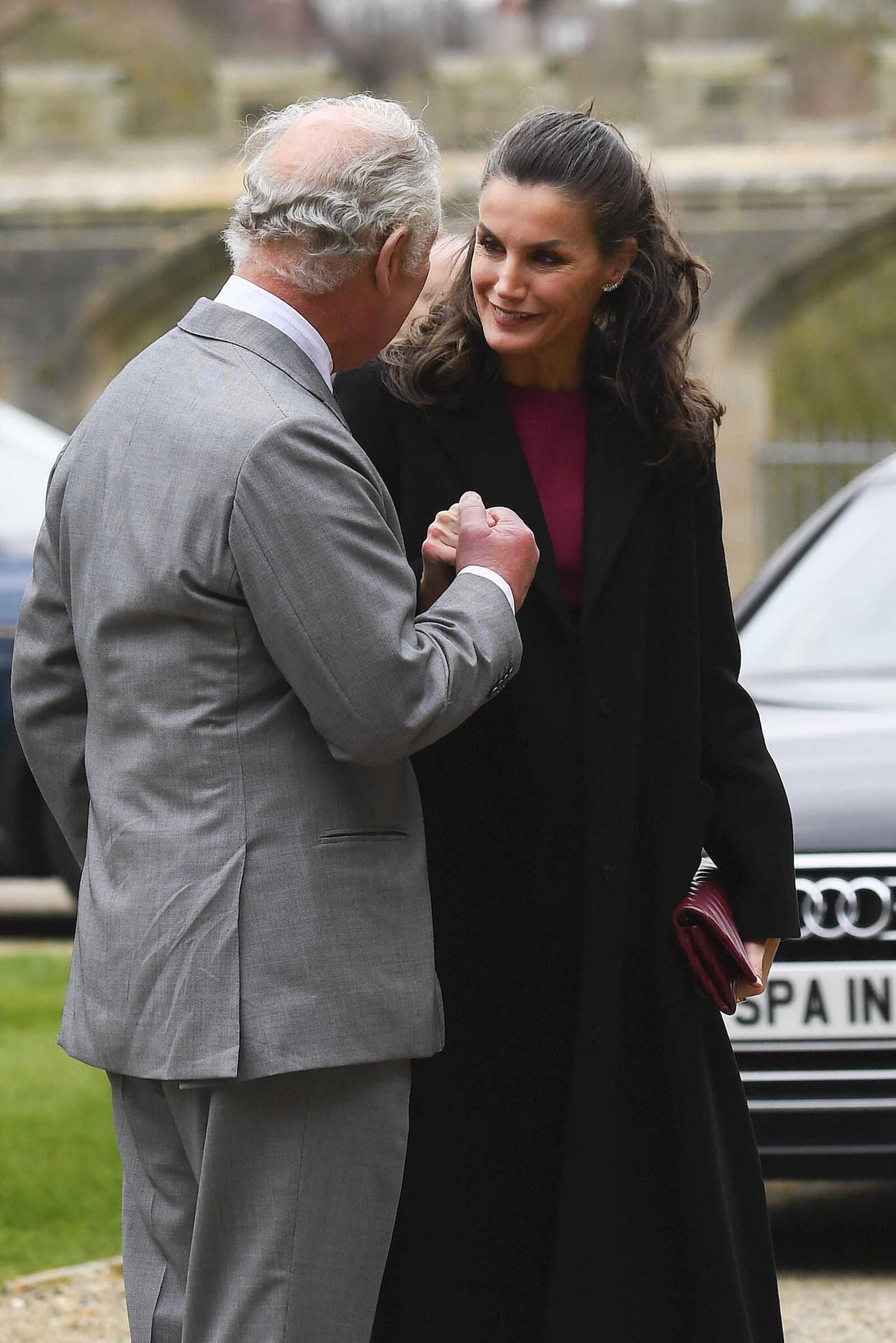 El príncipe de Gales recibe este martes a doña Leitizia en el castillo de Auckland.