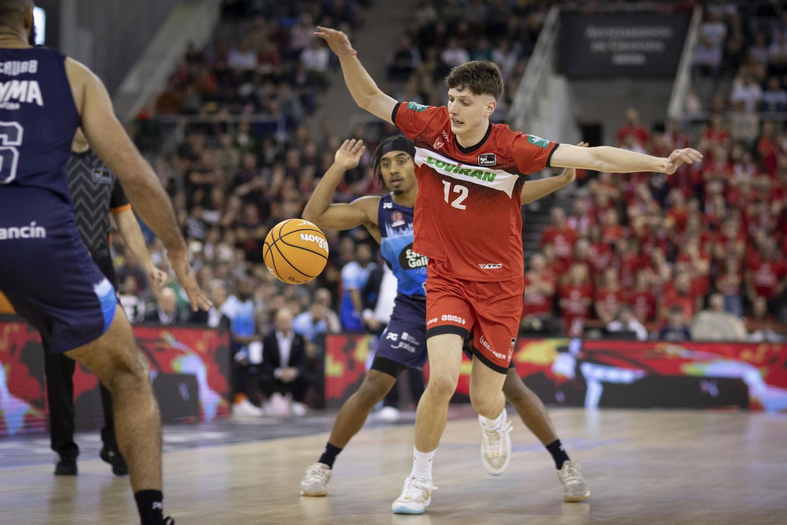 Ubal en un partido anterior del Covirán Granada en casa