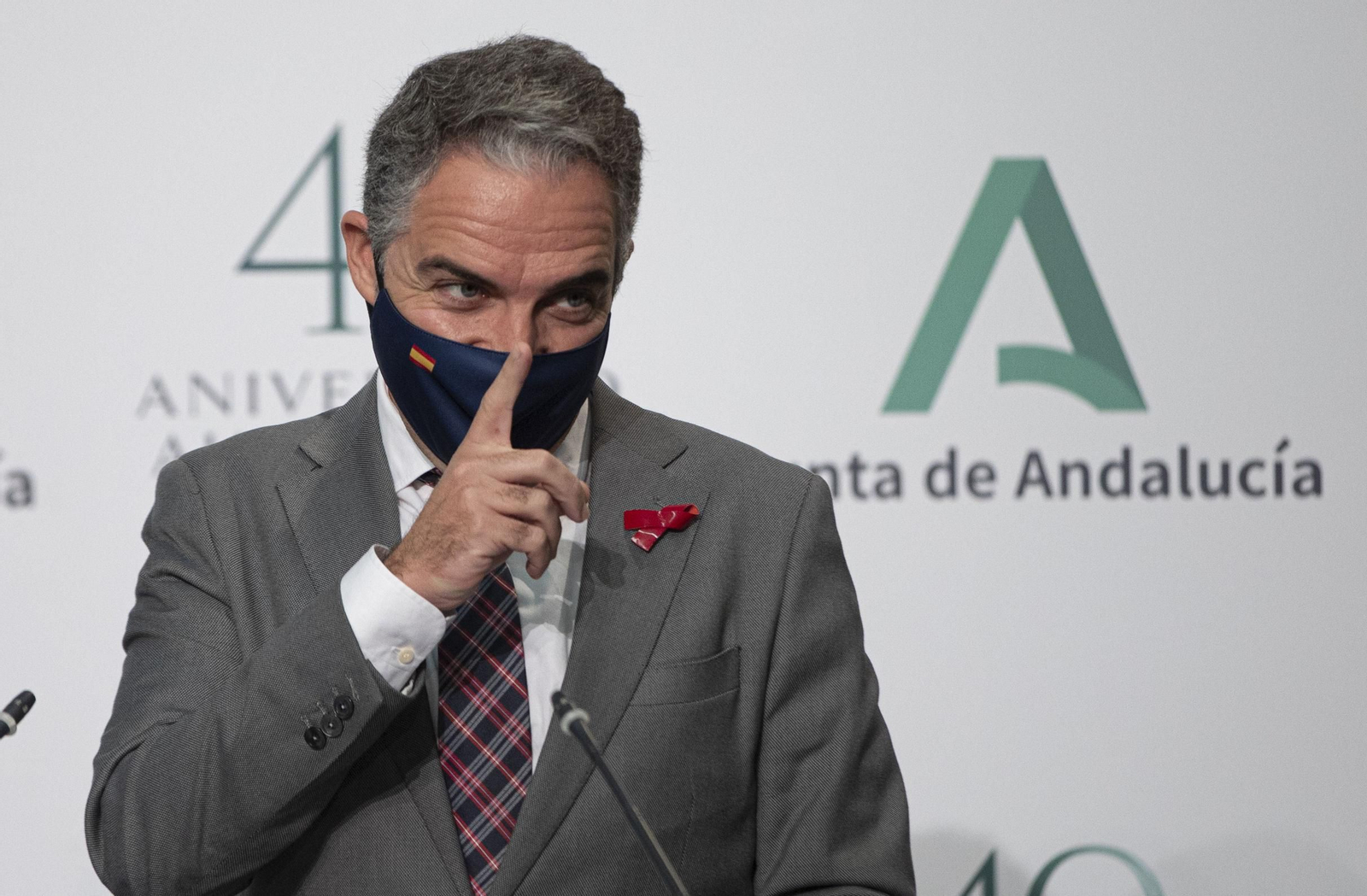 Elías Bendodo, tras el consejo de Gobierno de este martes, en San Telmo. Elías Bendodo, tras el consejo de Gobierno de este martes, en San Telmo.