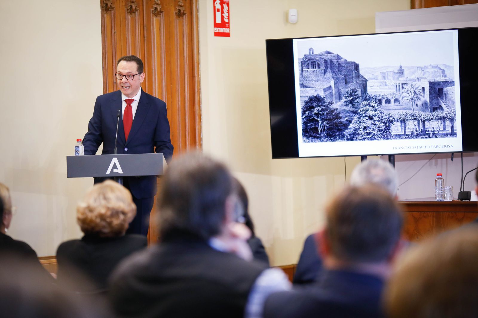 Juan Manuel Martín Robles ingresa como académico de Historia de Andalucía y te lo contamos en imágenes