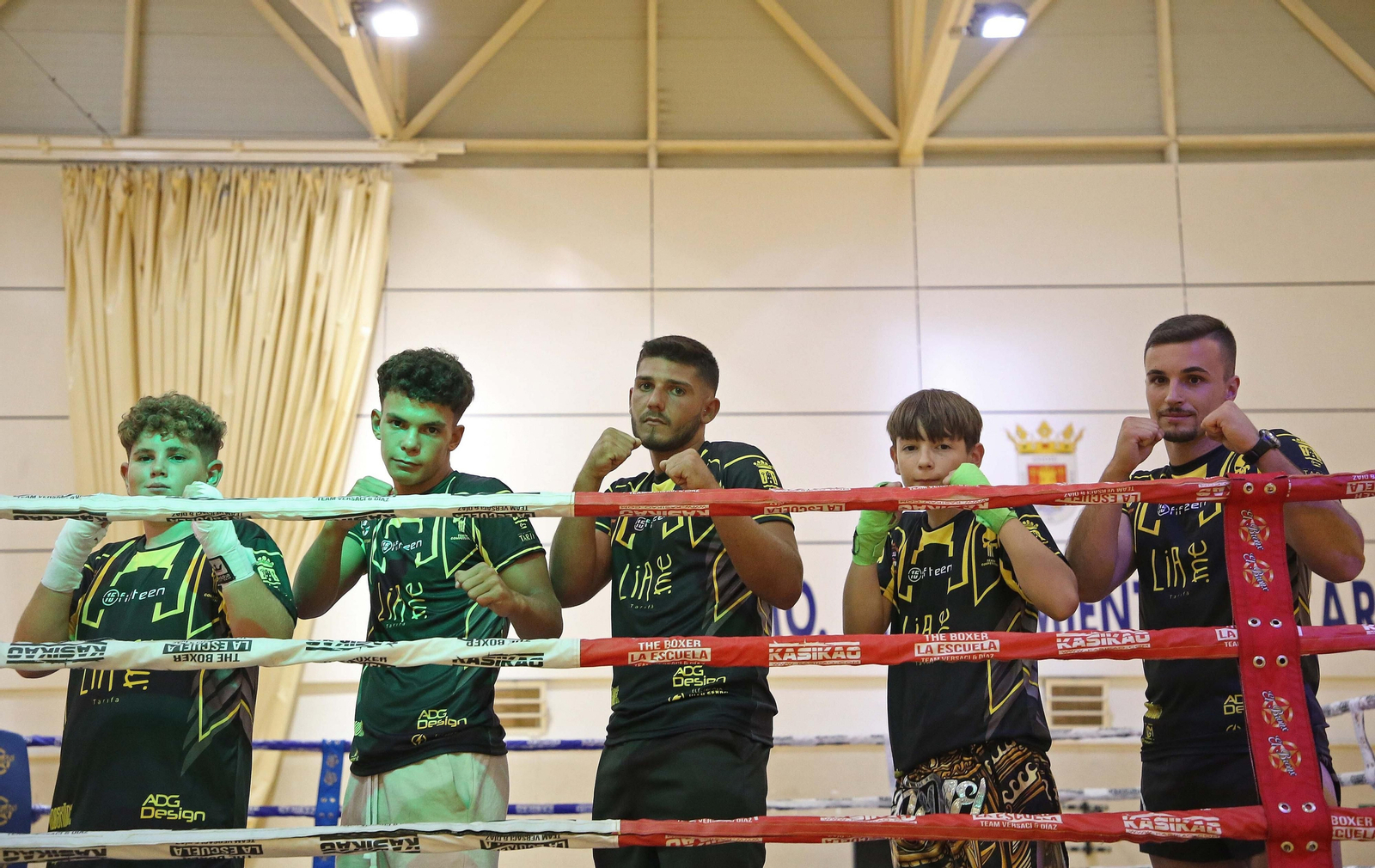 Velada de rock boxing en Tarifa, en imágenes