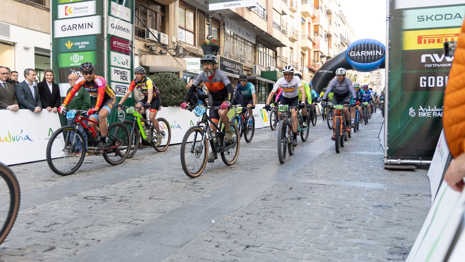 En imágenes: la Andalucía Bike Race llega a Jaén en su tercera etapa