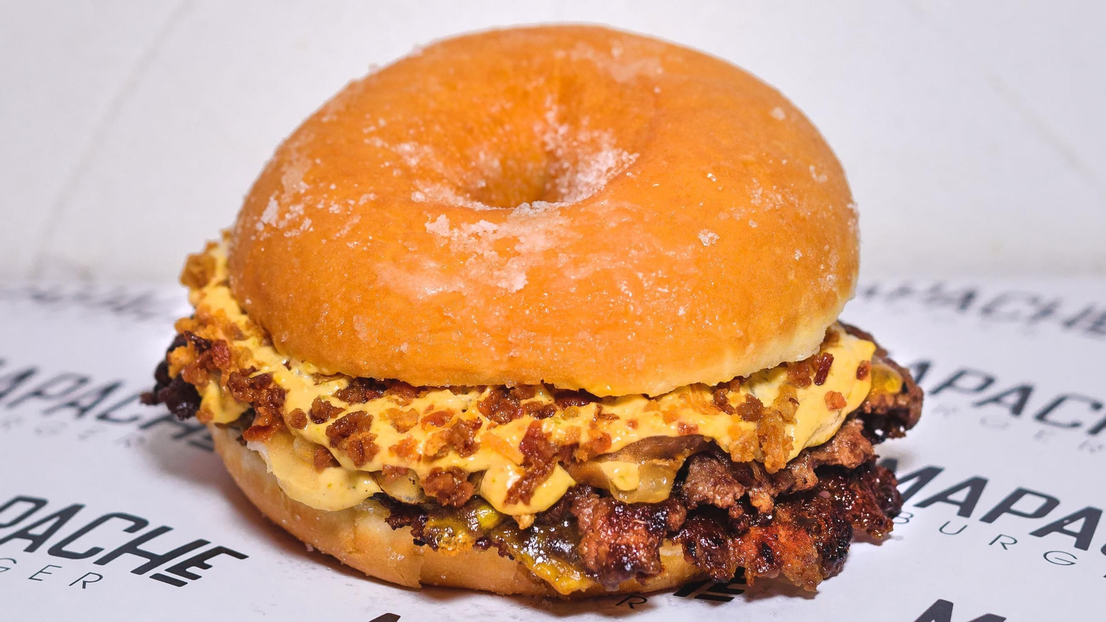 La Bichota de Mapache Burger