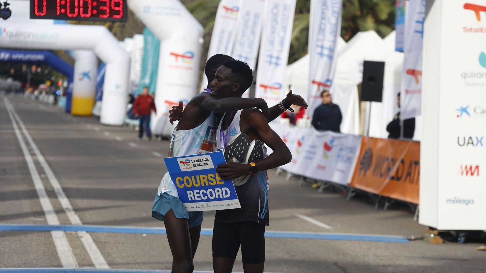 La Media Maratón de Málaga 2025, en fotos