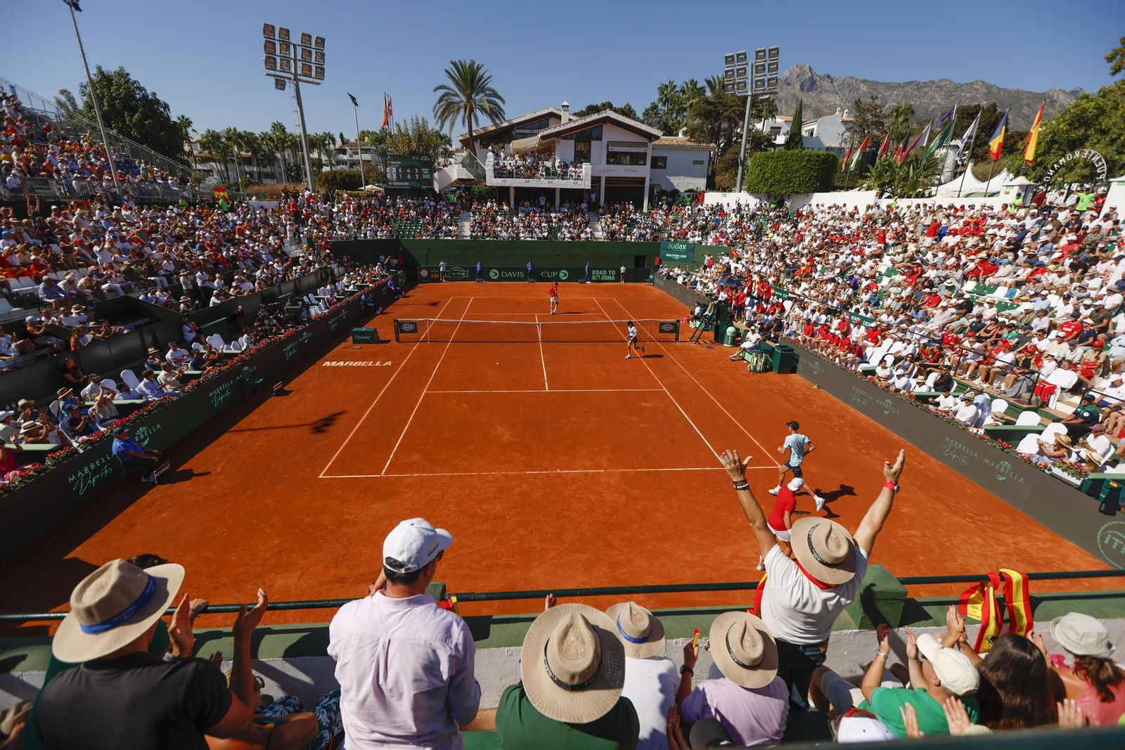 Un Pedro Martínez impecable iguala la eliminatoria de Copa Davis en Marbella (6-1, 4-6 y 7-6)