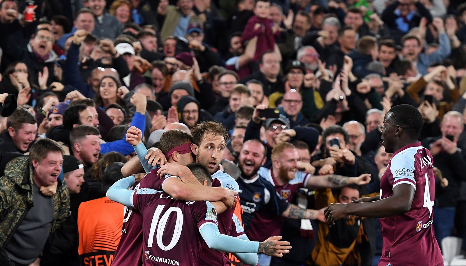 Las imágenes del West Ham - Sevilla