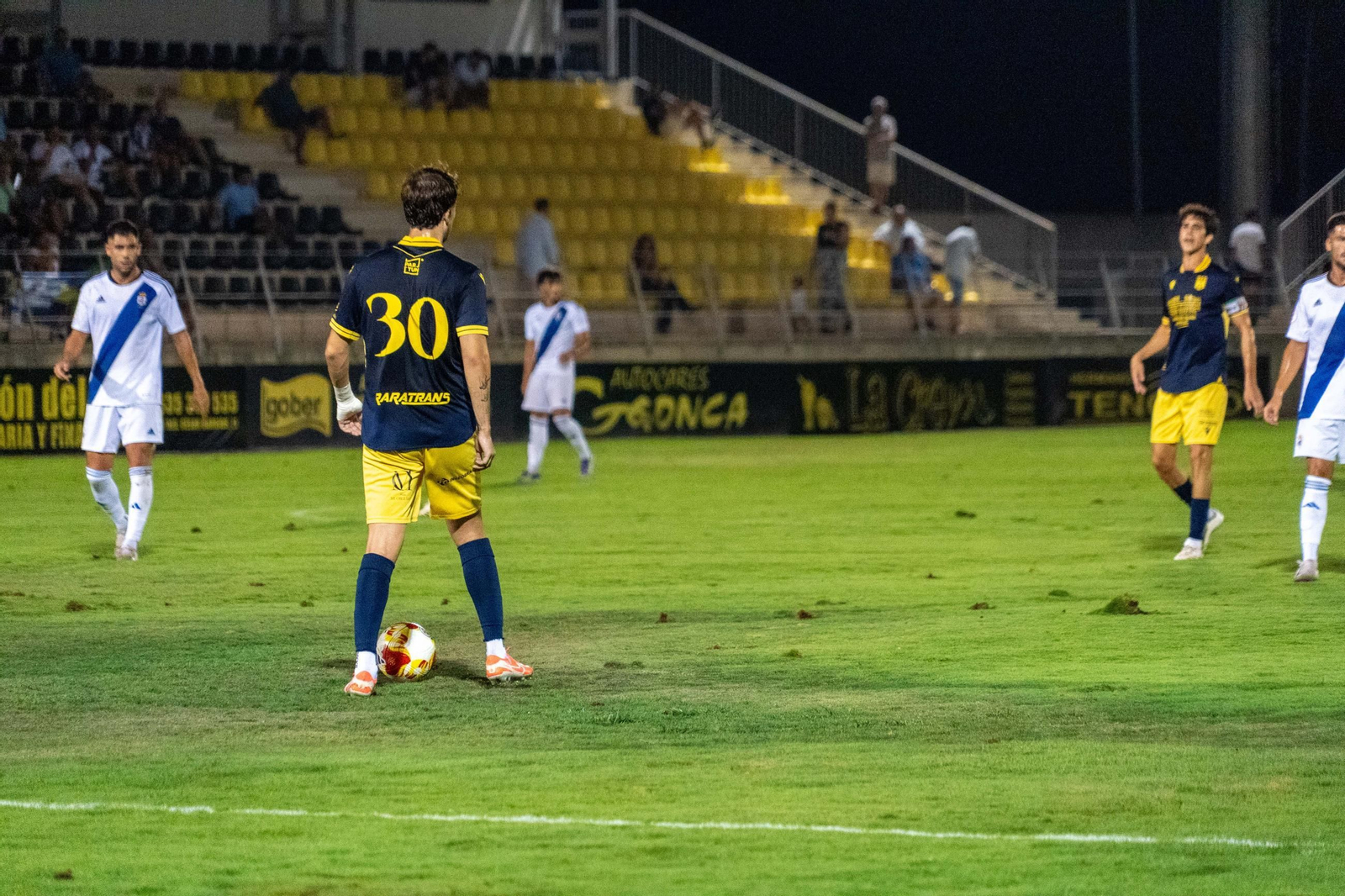 Imágenes del partido AD Merida - Recreativo de Huelva del Trofeo de la Bella