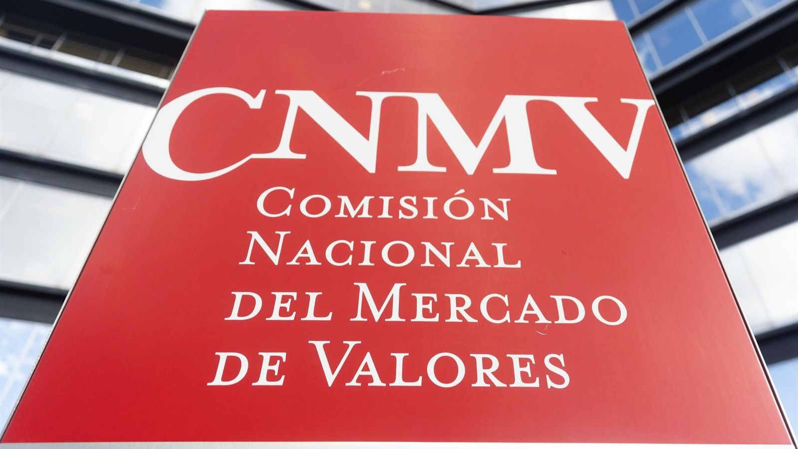 Exterior de la sede de la Comisión Nacional del Mercado de Valores (CNMV)