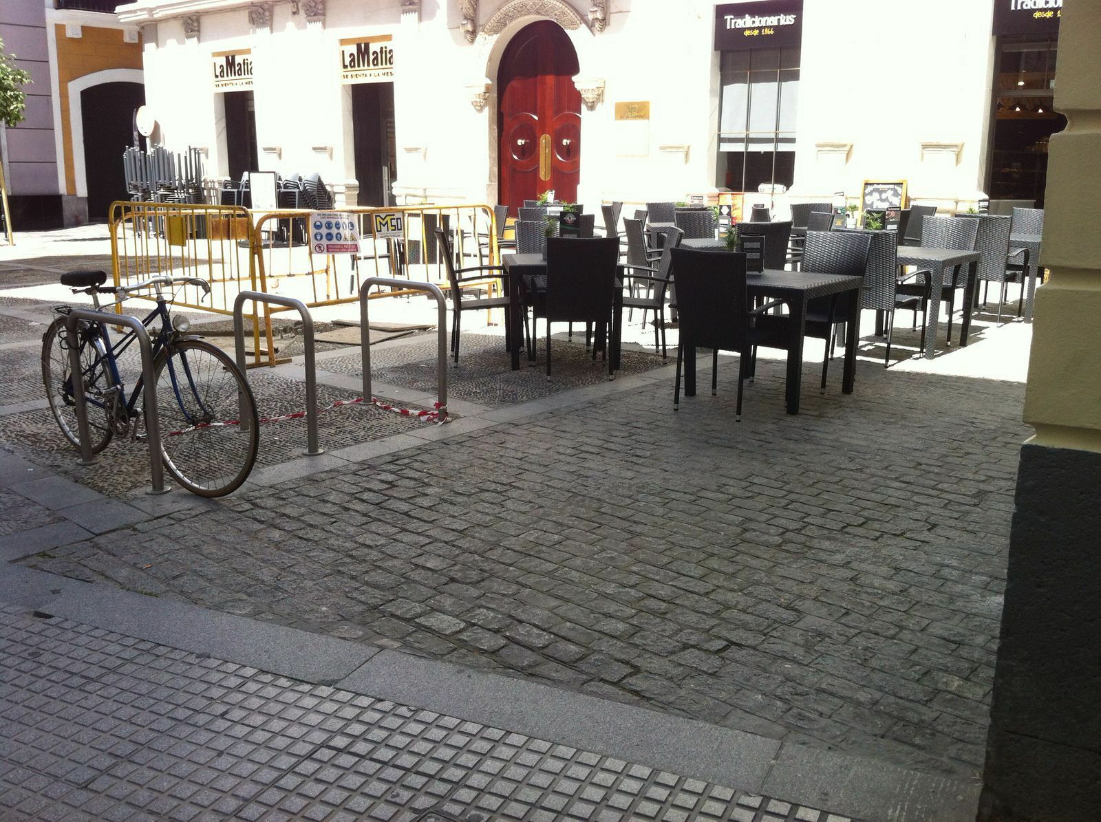 En la Plaza de San Agustín ya han instalado una de las terrazas previstas.
