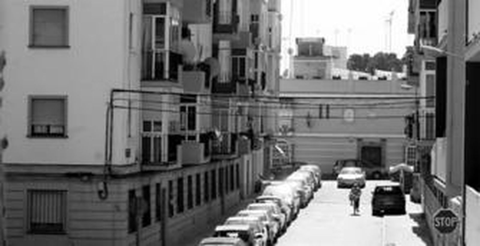 Hilera de viviendas de la calle Marqués de la Victoria, junto al Merendero.