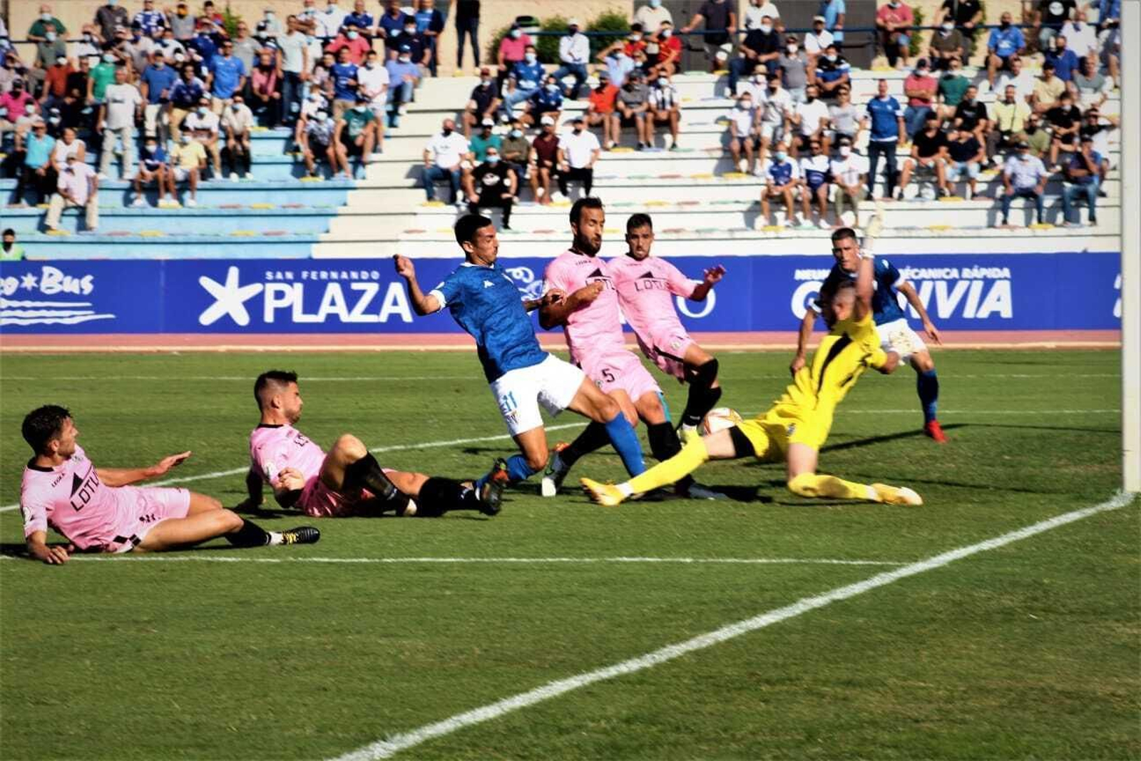Las fotos del San Fernando-Balona
